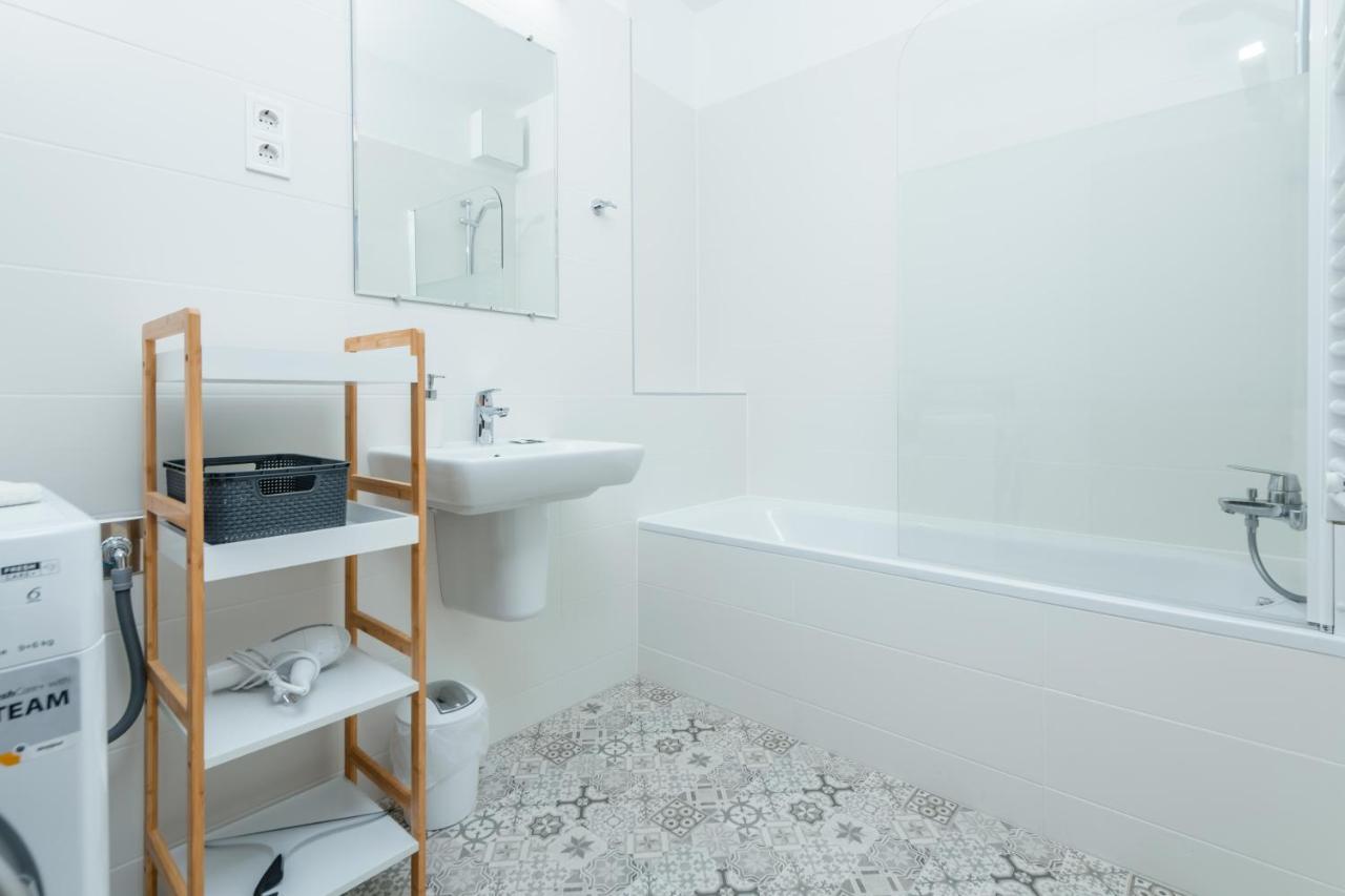 בודפשט Westside Apartments By Urbanrent מראה חיצוני תמונה